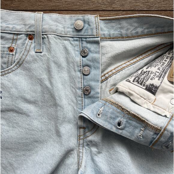 NWT Levi's 501 Denim Shorts Womens 29 High Rise Embroidered Button Fly Festival - Picture 8 of 12